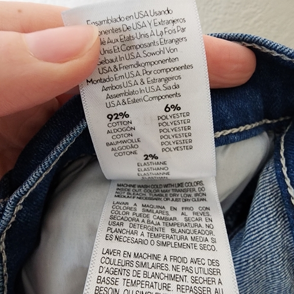 MOTHER Squeeze It The Mid-Rise Dazzler Crop Fray 27 - Picture 9 of 11